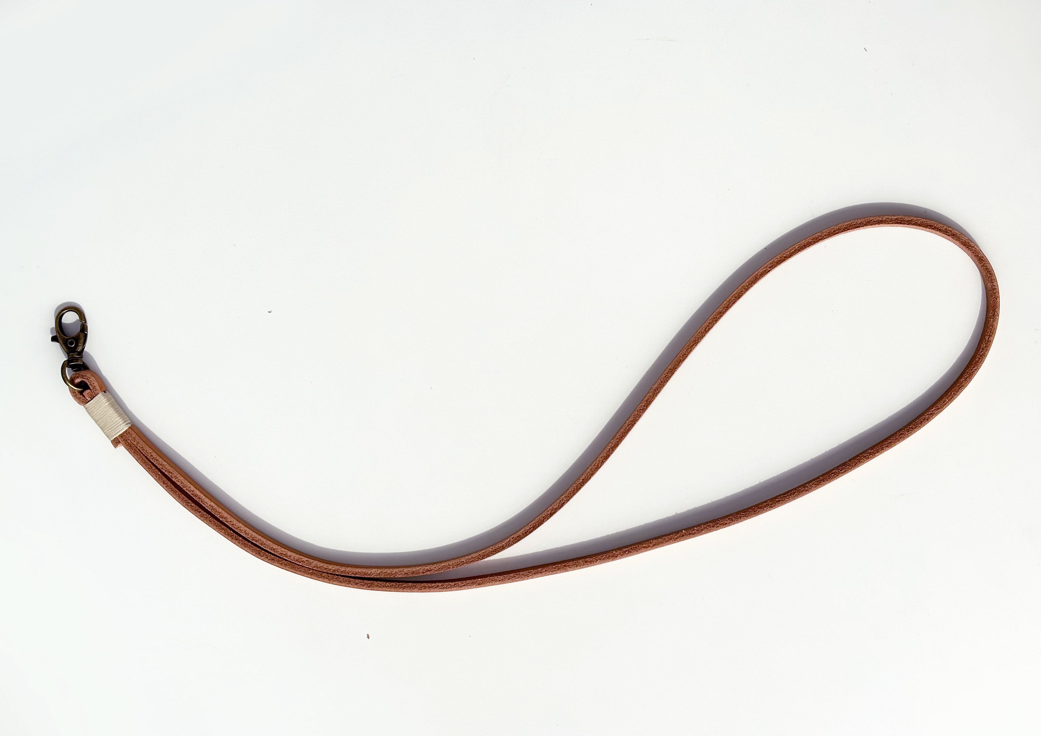 Jaska 50cm Pfeifenband / Schlüßelband aus Leder HIHER